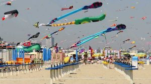 Cattolica, aquiloni in spiaggia